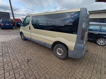 Opel vivaro 1.9 9míst - 6