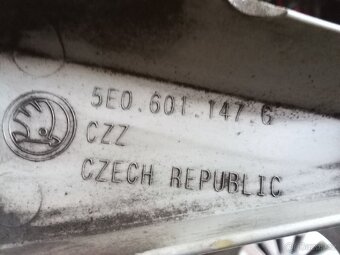 Škoda Octavia 3 kryty kol originál octavia iii, r16 - 6