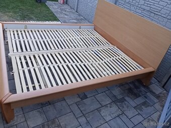 Prodám manželskou postel 180cm x 200cm - 6