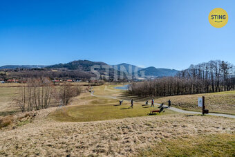 prodej lukrativních pozemků o výměře 2324m2 k výstav, 131902 - 6