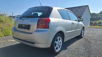 Toyota Corolla E12, 1,4i 71kW, velmi pěkná - 6