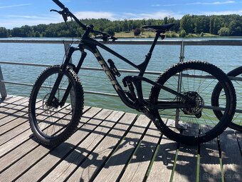 Trek Remedy 8/9 - 6