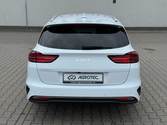 Kia Ceed 1.5 T-GDI 118 kW Top Combi / ČR / DPH - 6