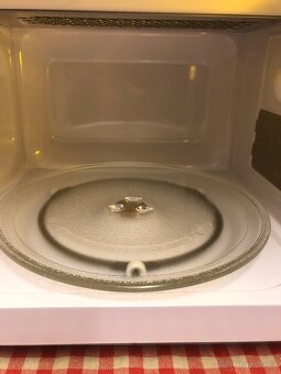 Mikrovlnka Midea mg720c2at(w) s grilem zanovni - 6