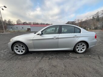 Prodám BMW 330i 190KW, 6st manuál M-packet - 6