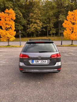 VOLKSWAGEN GOLF 7,5 HIGHLINE - 6