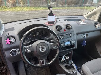 Vw Caddy 1,6 - 6