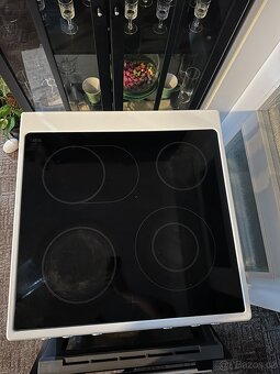 Sklokeramicky sporak a trouba bosch 60cm vše funkční - 6
