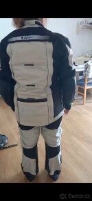 Do 29.5. jen 3000,-- Komplet na cestovní enduro L/XL dámský - 6