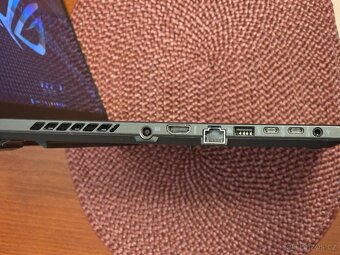 Asus ROG Zephyrus GA503Q - 6