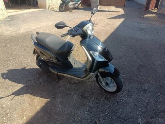 Piaggio Fly 125 cz doklady v ceně - 6