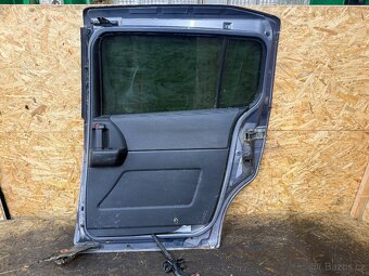 PRAVÉ ZADNÍ DVEŘE MAZDA 5 2005-2008 - 6