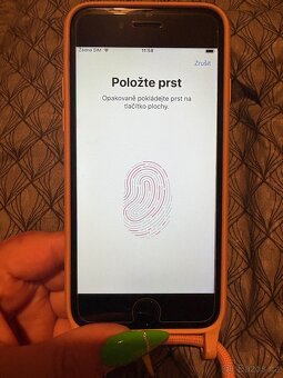 iPhone 6 - 6