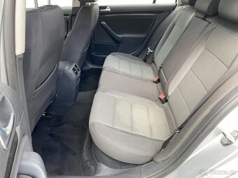 Volkswagen Golf 1.4 TSi ,  90 kW benzín, 2012 - 6