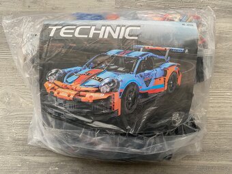 NOVÉ Porsche 911 RSR - 1680ks kostek - 6