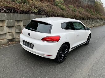 Volkswagen Scirocco 1.4 TSi 90 kw najeto 175 tis.km - 6
