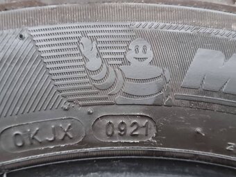 Zimní Michelin 205/55/16 - 6