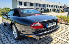 JAGUAR XK8 4.0 CABRIO - 6