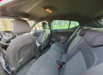 Opel Astra V 1.6 T Dynamic S&S - 6