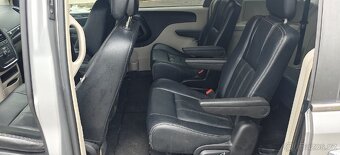 Chrysler town and country 2016 3.6 V6 Pentastar - 6