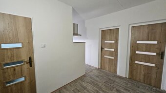 Pronájem bytu 2+1+lodžie v Chomutově - 6