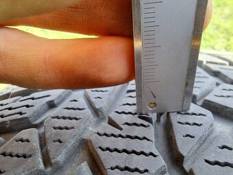 185/65 R15 zimní + ALU disky - 6