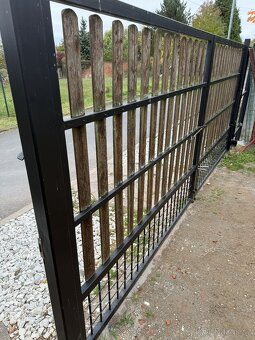 Vrata ocelová dvoukřídlá 4,4 x 1,9m - 6