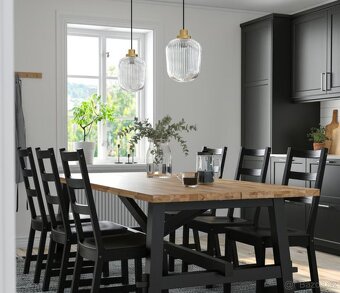 jídelní stůl IKEA SKOGSTA (akácie/černá, 235x100 cm) - 6