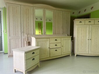 Jitona VENETO, bílá, celomasiv, 2KOMODY - 6