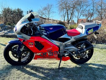 Aprilia RS 125, Valentino Rossi, plně funkční - 6