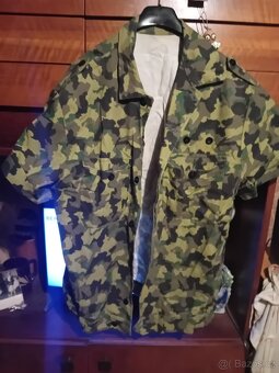 VOJENSKE OOBLECENI - 6