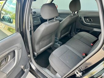 Škoda Fabia Combi 1.2TSI 63kw VÝHŘEV Senzory TEMPOMAT Aux - 6