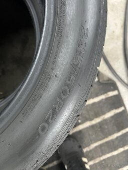 Prodam 2x Letni pneu 235/50 R20, dot 23 - 6