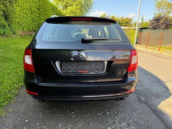 Škoda Superb combi DSG 2.0 TSI 147 kW rok 2011 - 6