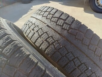235/65 R16C. Zimní pneu Vraník, Protektor, Cena za sadu - 6