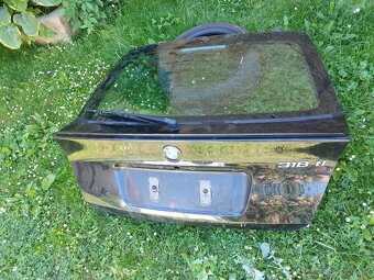 BMW E46 Compact víko kufru - 6