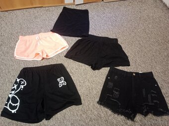 Set oblečení vel. S - 6