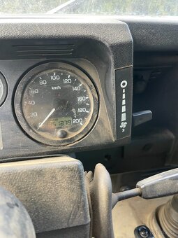 Land Rover Defemder 110 TD 5 - 6