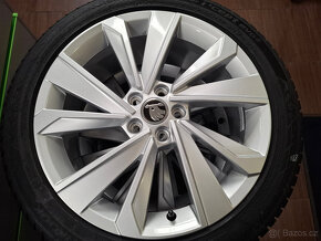Nový orig. zimní set Škoda Fabia IV - 215/45 R17 Hankook - 6
