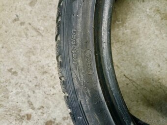 245/40 R19 zimní Hankook Winter iCept Evo3 - 6