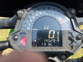 Kawasaki Z900 - 6