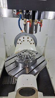 YCM UV650 5-AX - 6