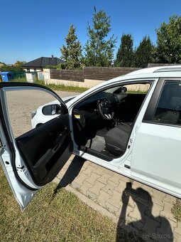 Kia Ceed Kombi - 6