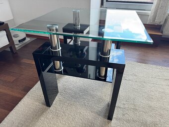 Konferenční stolek 60x60 cm - 6