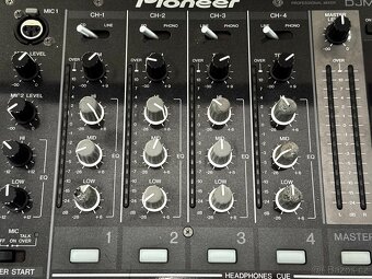 Pioneer DJM 700 - 6