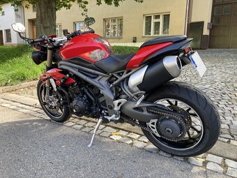 Triumph Speed Triple S - 6