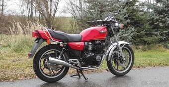 Yamaha XJ 550 - 6