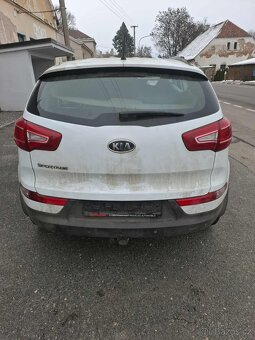 Kia Sportage 1.6 GDi 99kW rok 2012 - nájezd 117 xxx km - 6