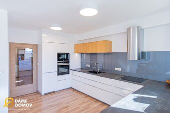 Prodej rodinné domy, 155 m2 - Veselá, pozemek 869 m2 - 6