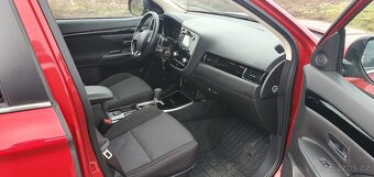 Mitsubishi Outlander 2.0 - 6